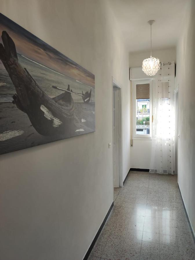 Appartamento Vicino Al Mare Con Parcheggio Riva Ligure Exterior foto