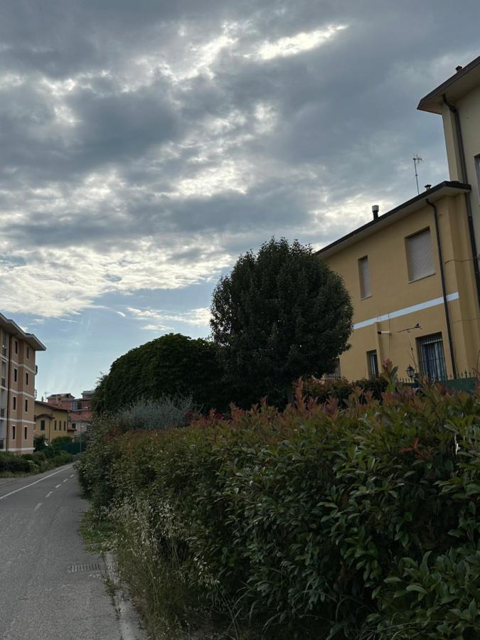 Appartamento Vicino Al Mare Con Parcheggio Riva Ligure Exterior foto
